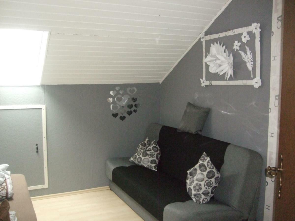 Ferienwohnung Schäfer Anschau Exterior foto